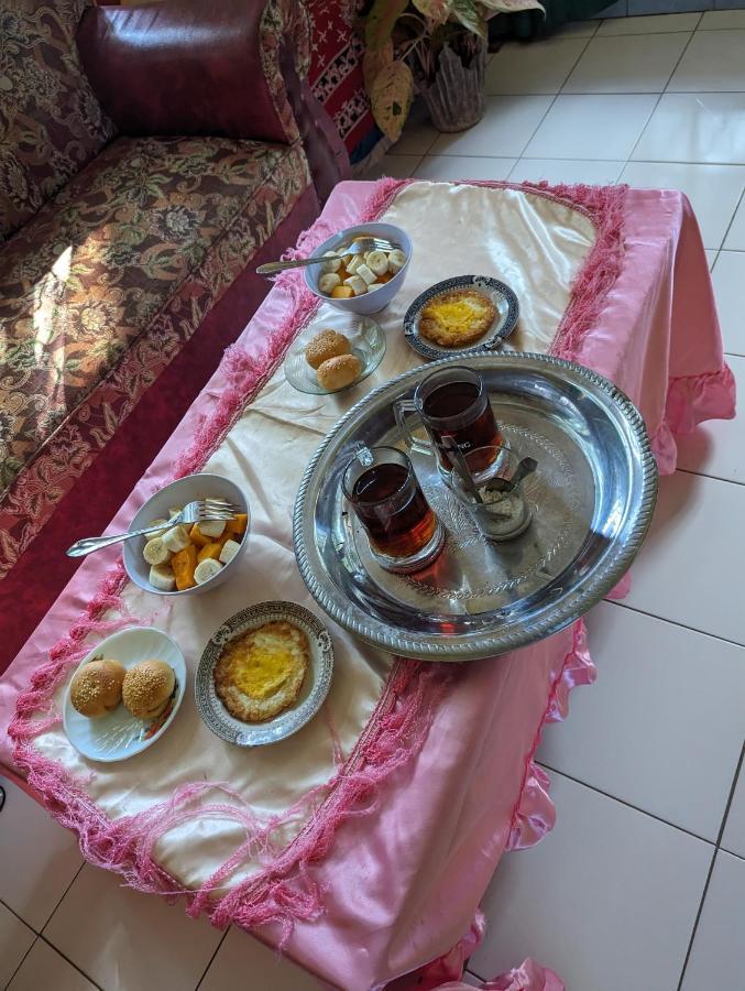 Agus Family Homestay 라부안 바조 외부 사진